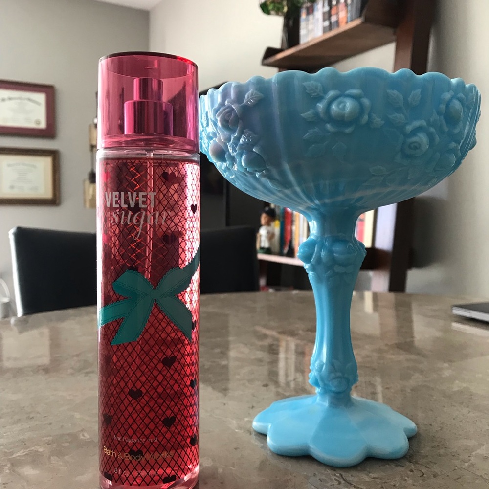 Velvet Sugar Bath and Body Works fragrance mist